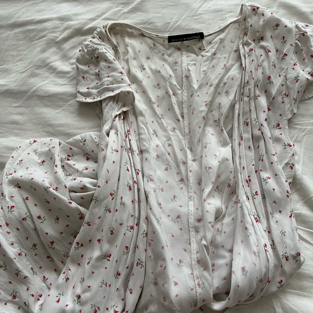 brandy melville wrap dress !!